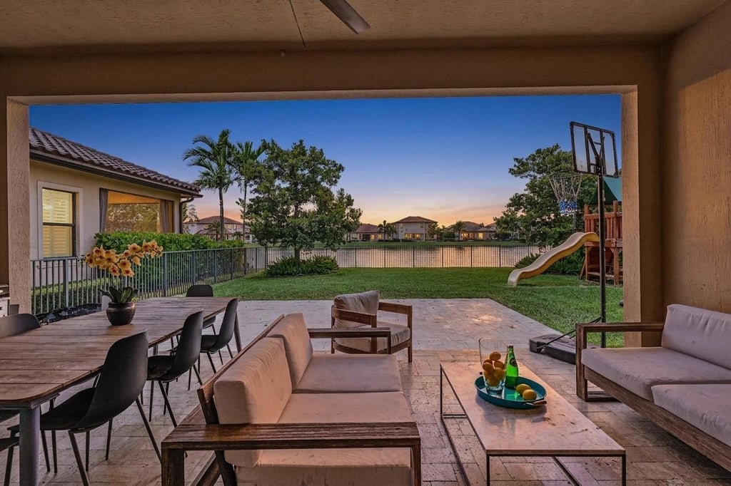Photo of 12143 S Baypoint Circle, Parkland, FL 33076 (MLS # B26074961)