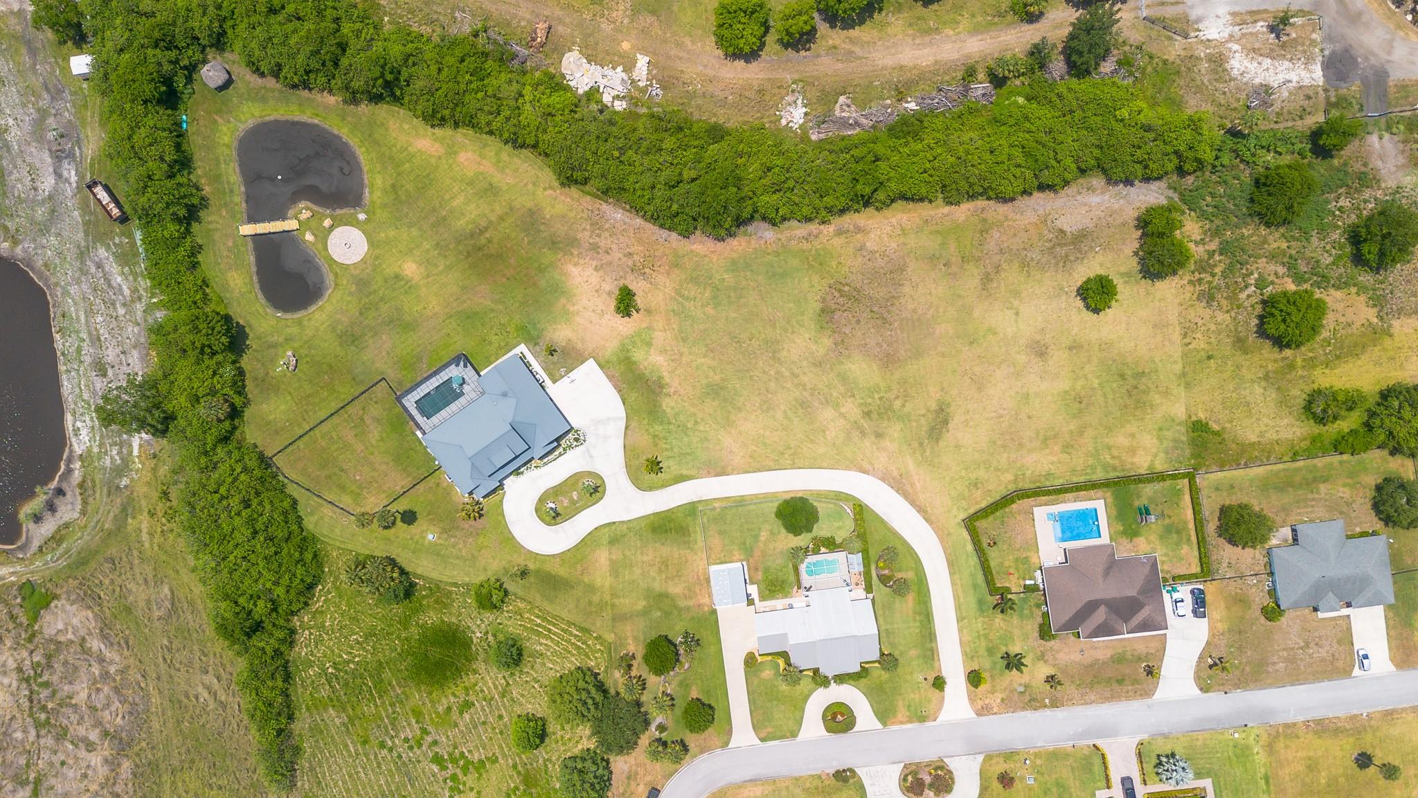 2437 SW 33rd Cir