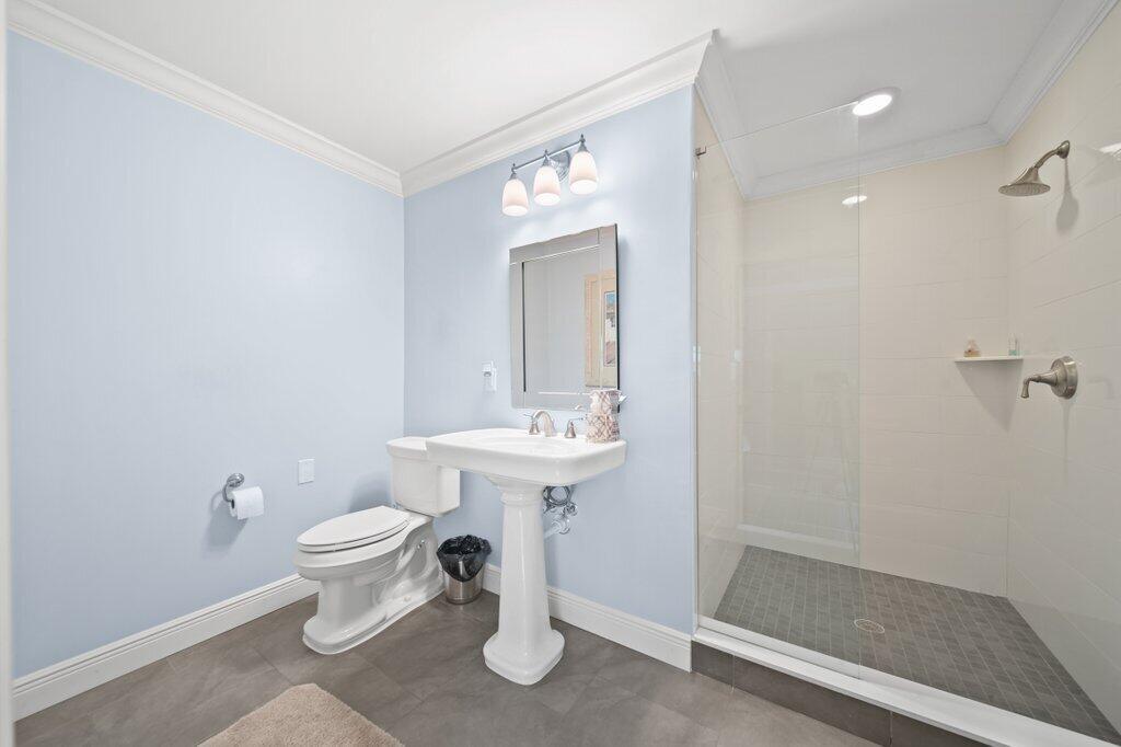 HIGH POINT - Residential