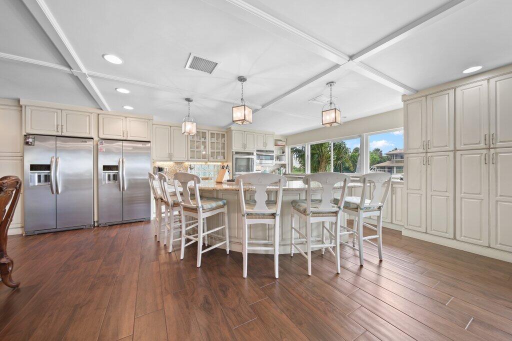 HIGH POINT - Residential