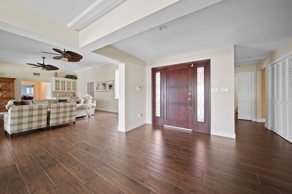 HIGH POINT - Residential