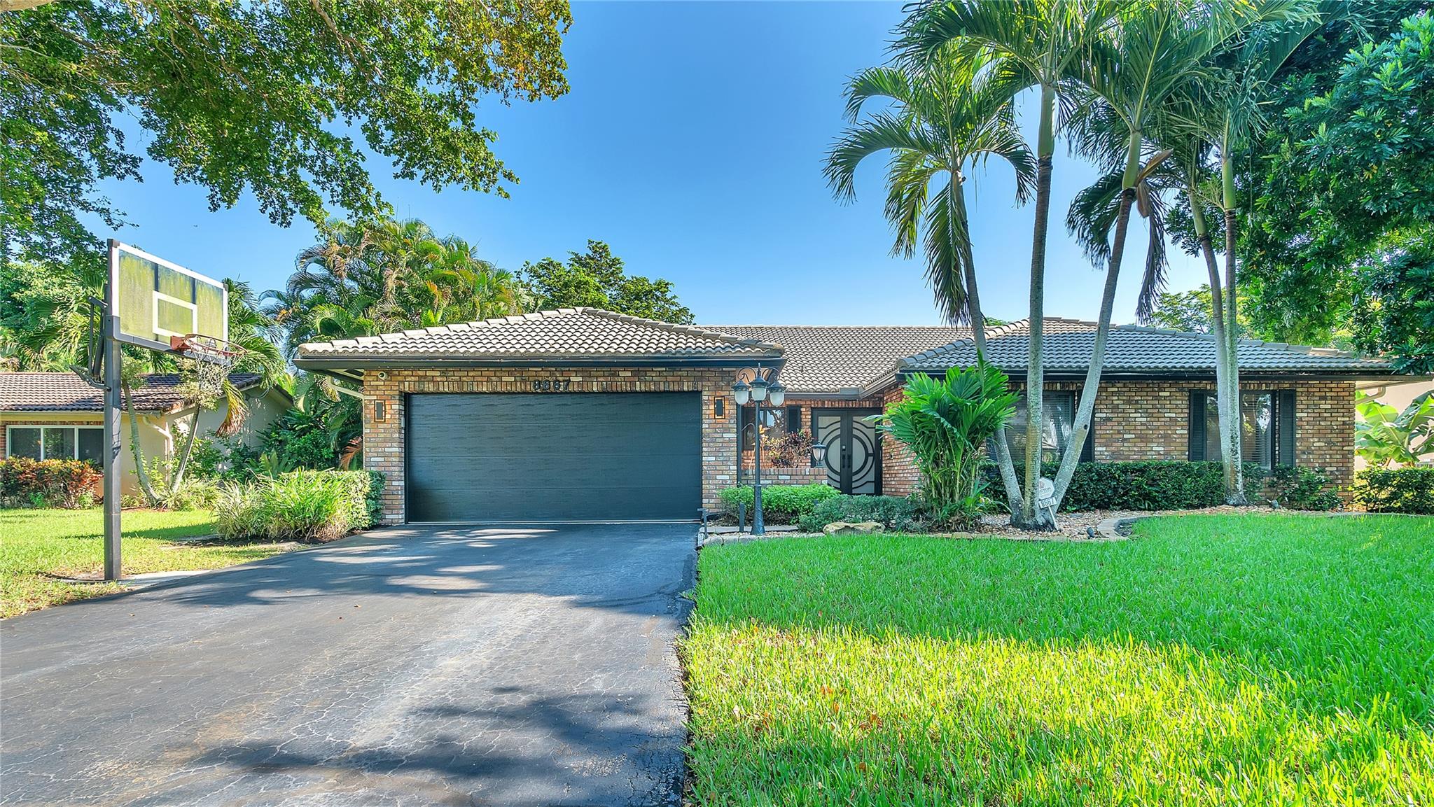 Breezewood 113-40 B - Residential