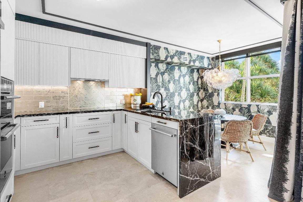 TOSCANA NORTH CONDO - Residential