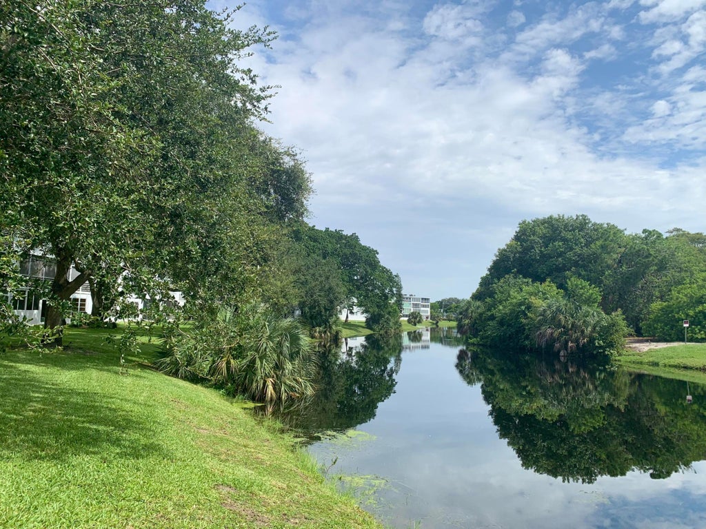 Photo of 1040 NEWPORT H #1040, Deerfield Beach, FL 33442 (MLS # B26060199)