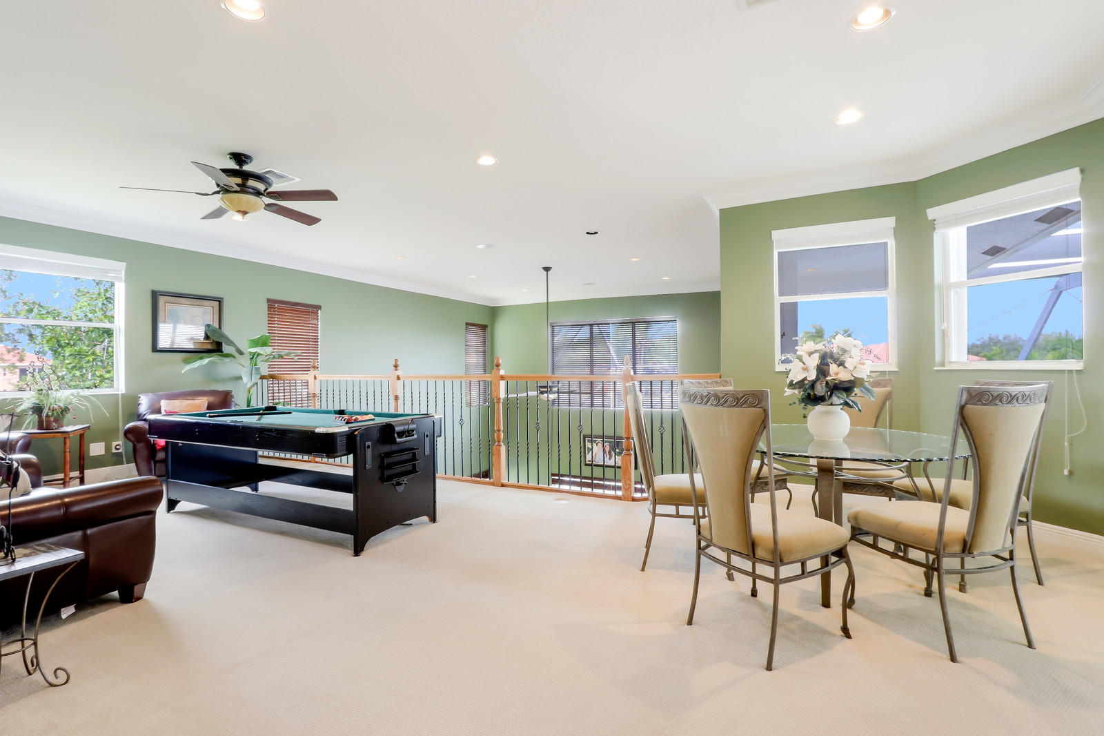 ISOLA BELLA ESTATES                             VI - Residential