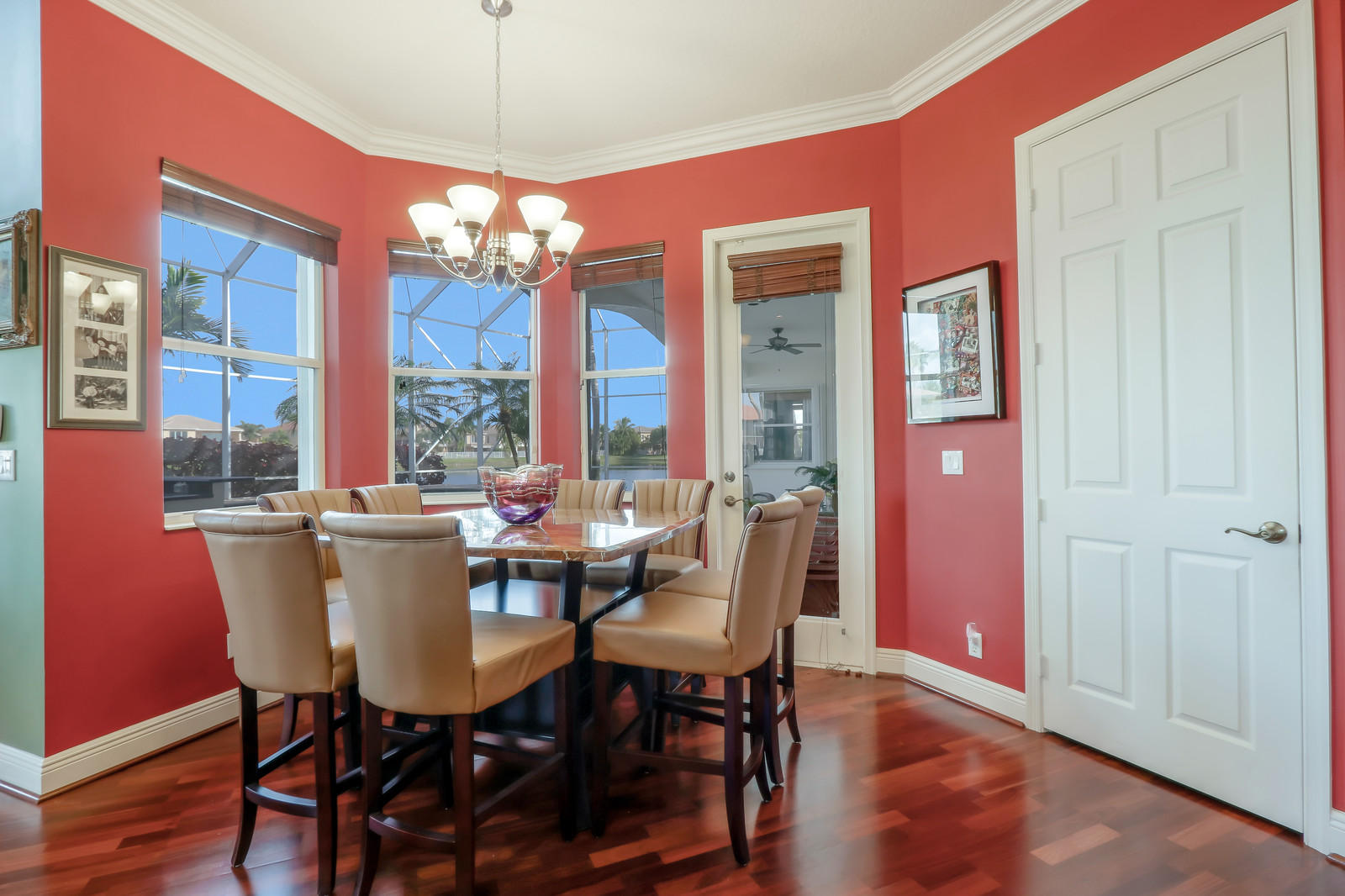 ISOLA BELLA ESTATES                             VI - Residential