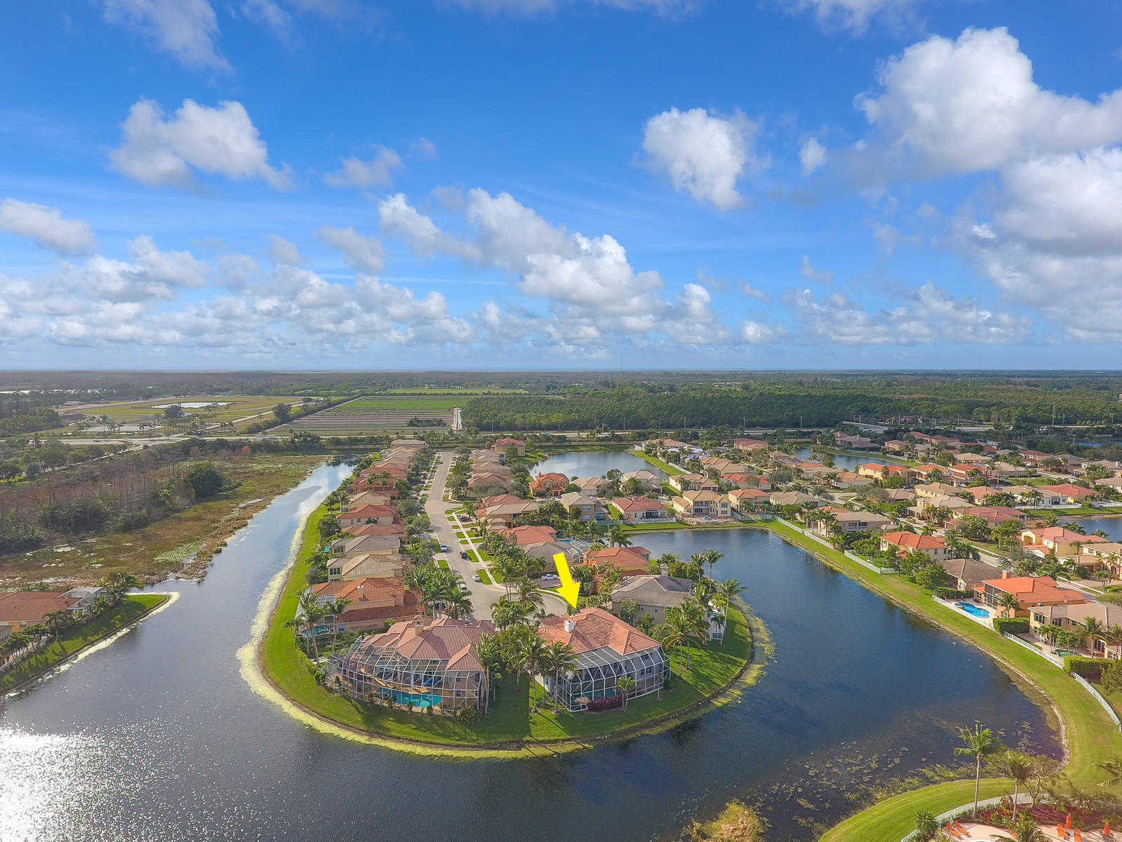 ISOLA BELLA ESTATES                             VI - Residential