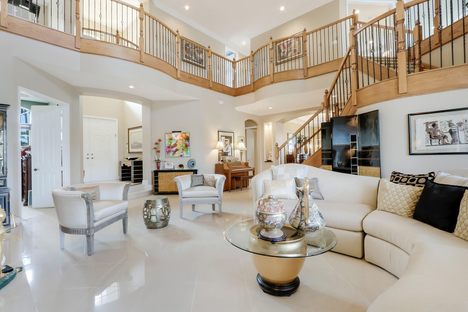 ISOLA BELLA ESTATES                             VI - Residential