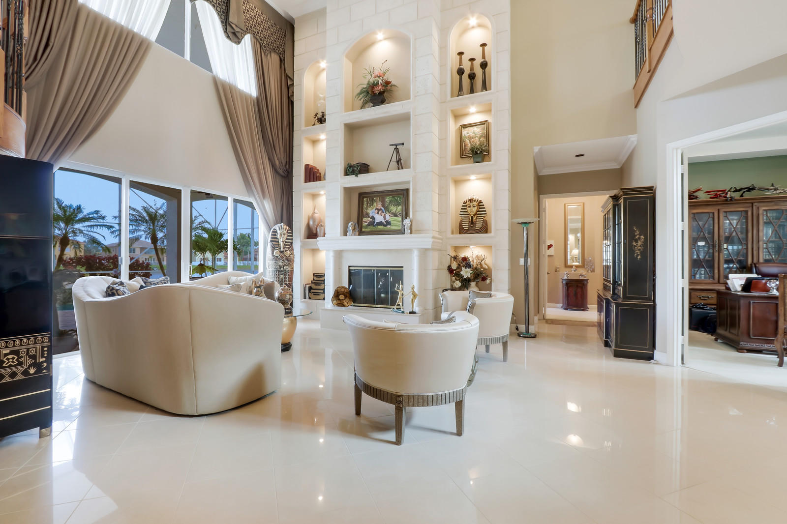 ISOLA BELLA ESTATES                             VI - Residential