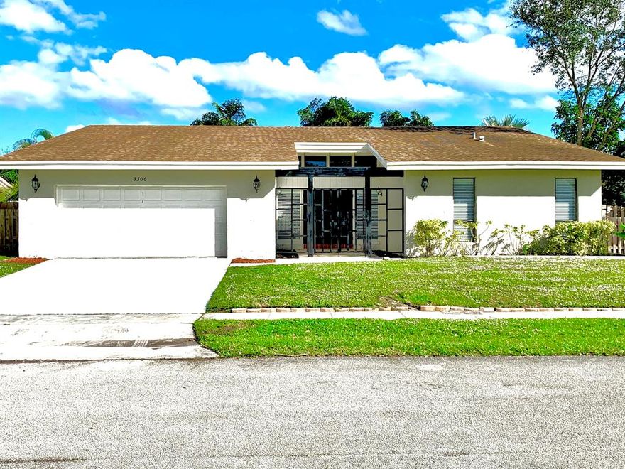 Boasting over 2,400 Sq. Feet: Spacious 4 Bedroom / 3 full bath; 3 way split. 2 zone a/c; Home in desirable central Boca Location; Great schools;  situated on a cul-de-sac; fenced yard, open patio. Step down living room; 2 full car garage; vaulted ceilings, eat in kitchen.  NO HOA.