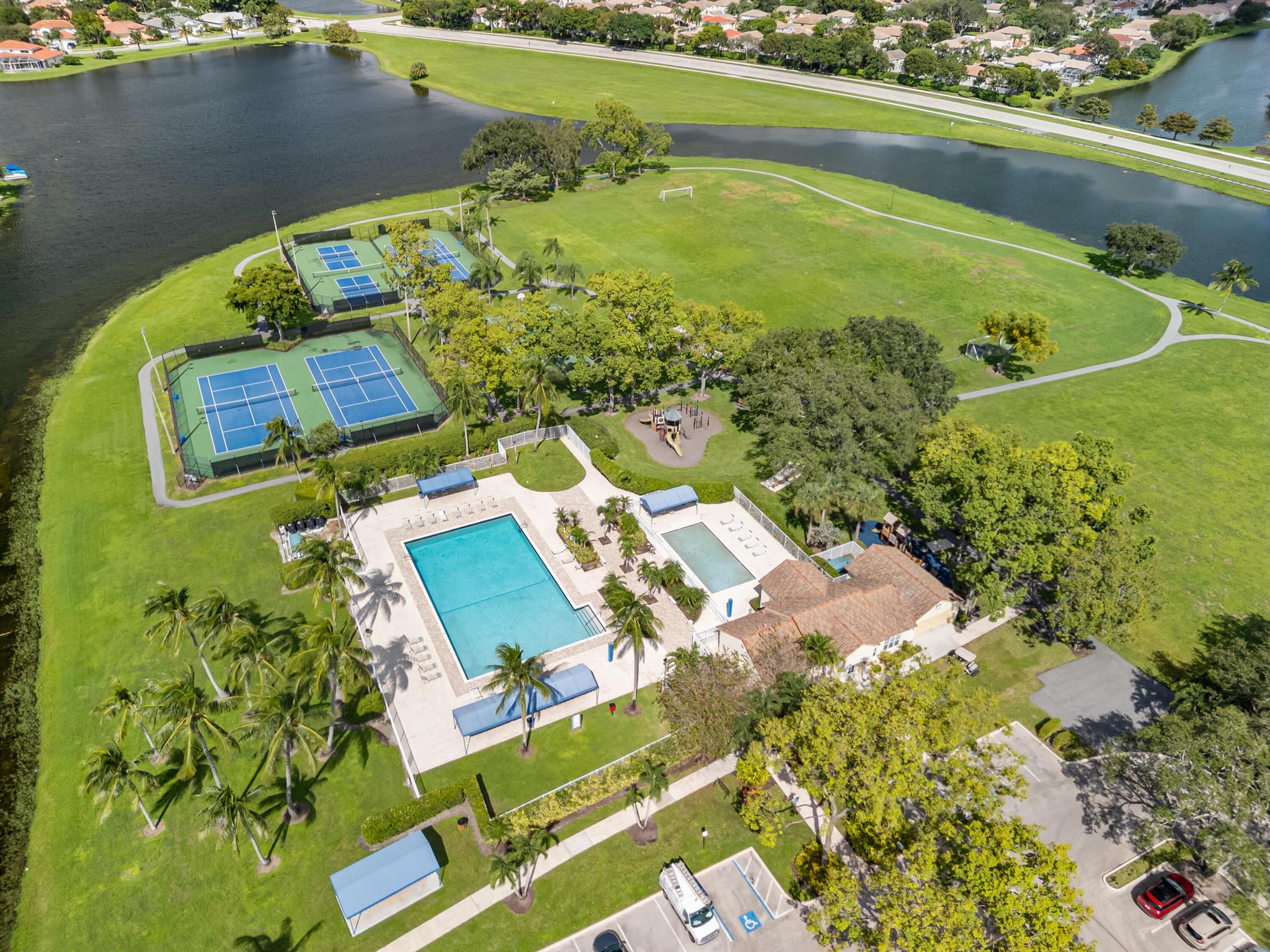 LAKE CHARLESTON 1 PAR C - Residential