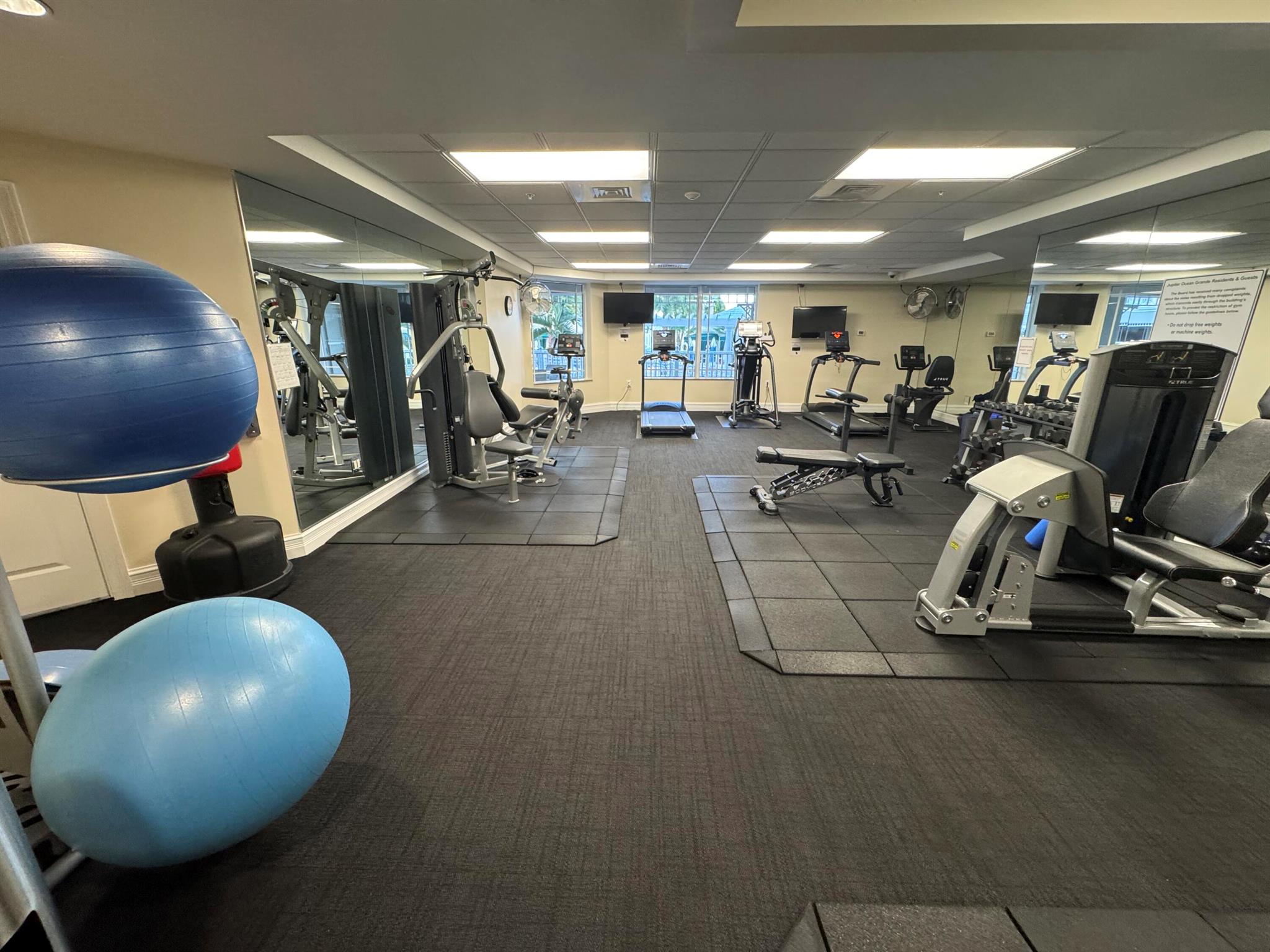 JUPITER OCEAN GRANDE - Residential Lease