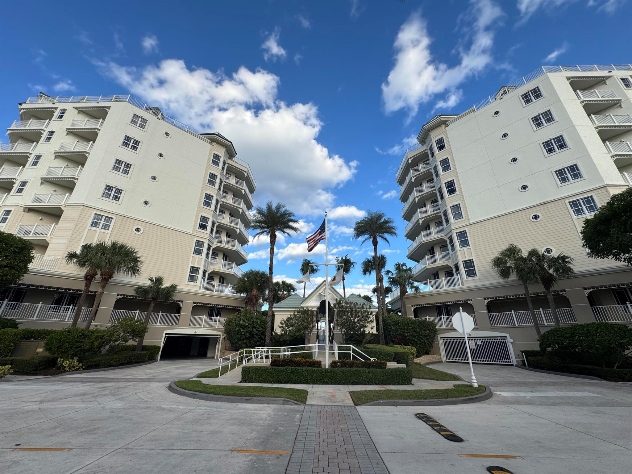 JUPITER OCEAN GRANDE - Residential Lease