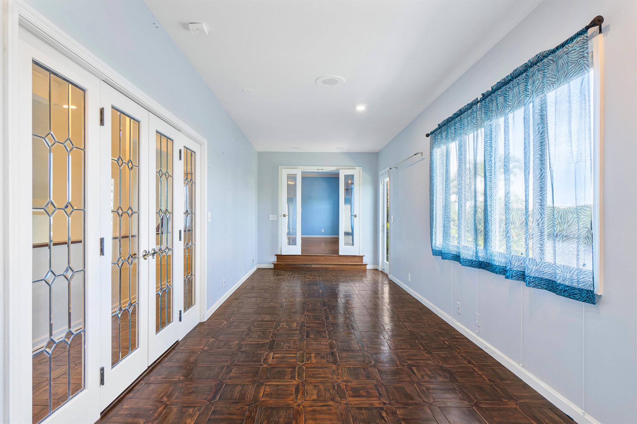 Ibis Isle - Residential