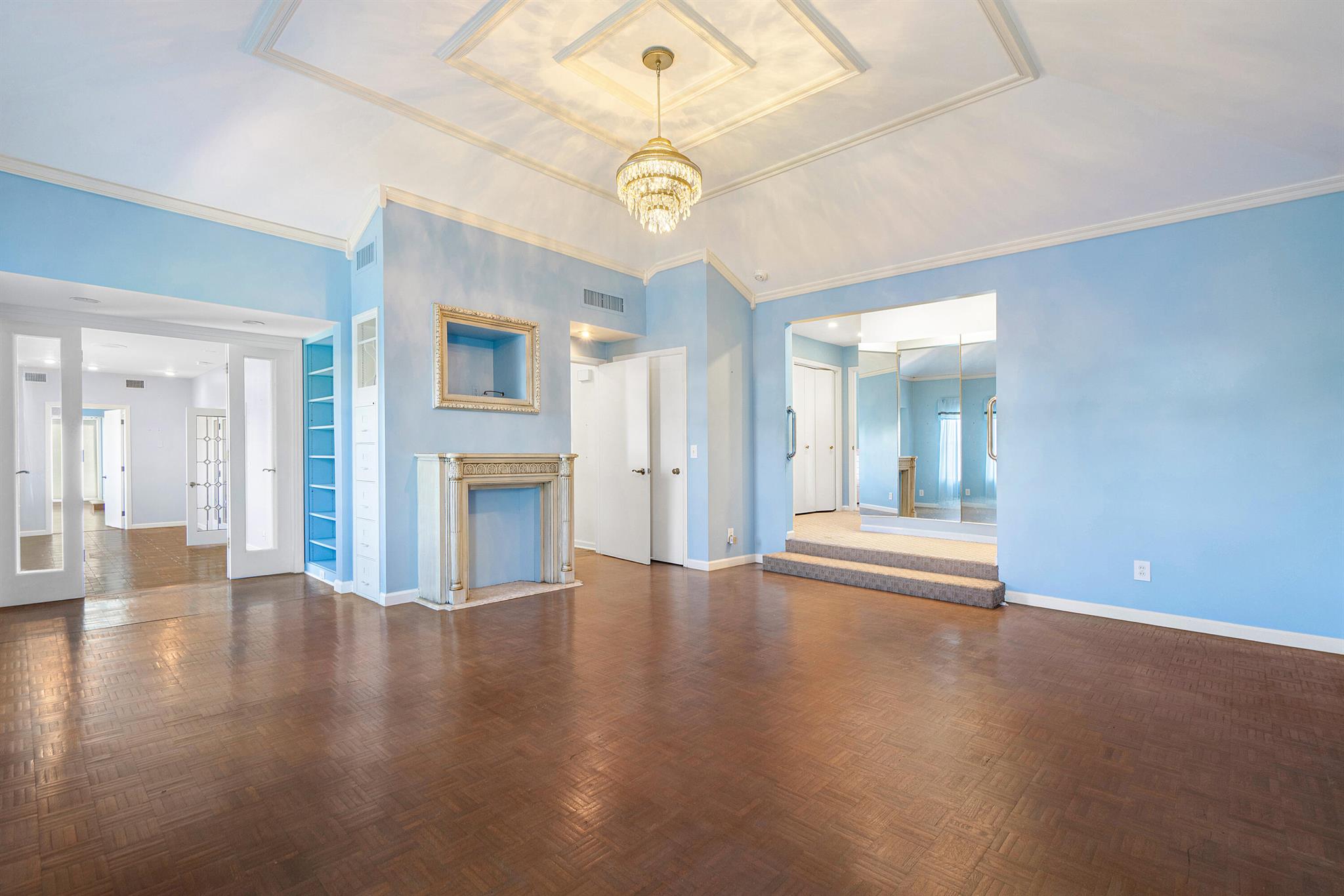 Ibis Isle - Residential