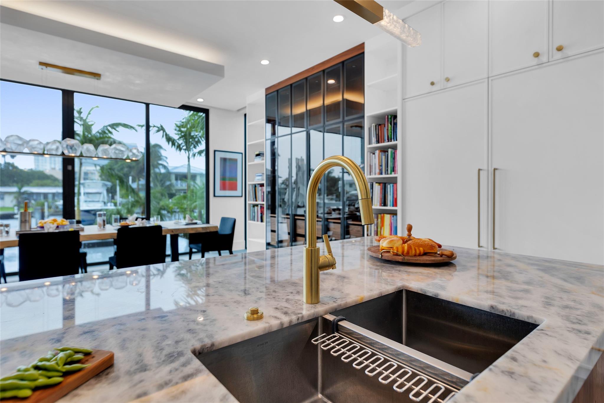 Lauderdale Harbors Sec A - Residential Lease