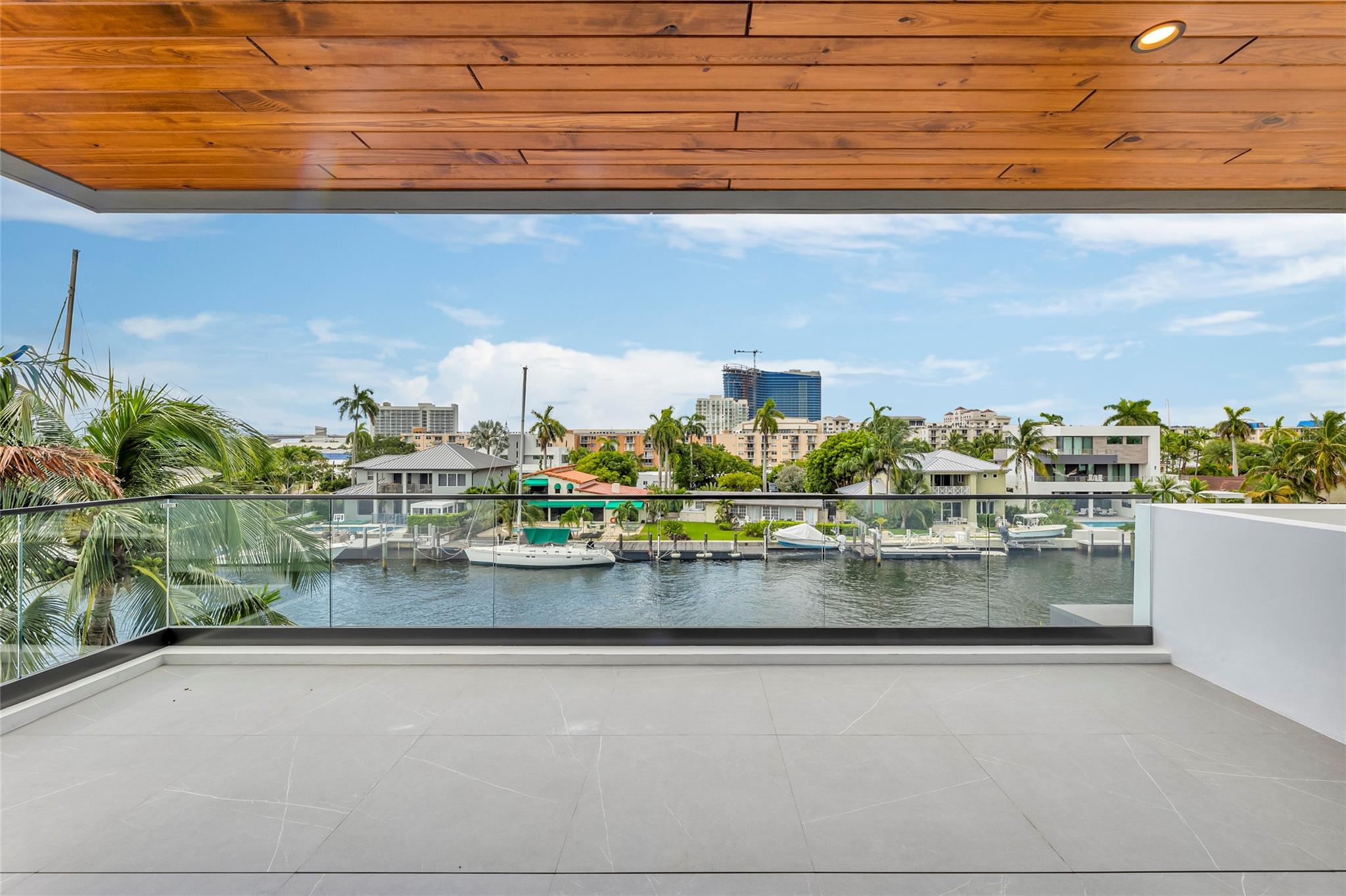 Lauderdale Harbors Sec A - Residential Lease