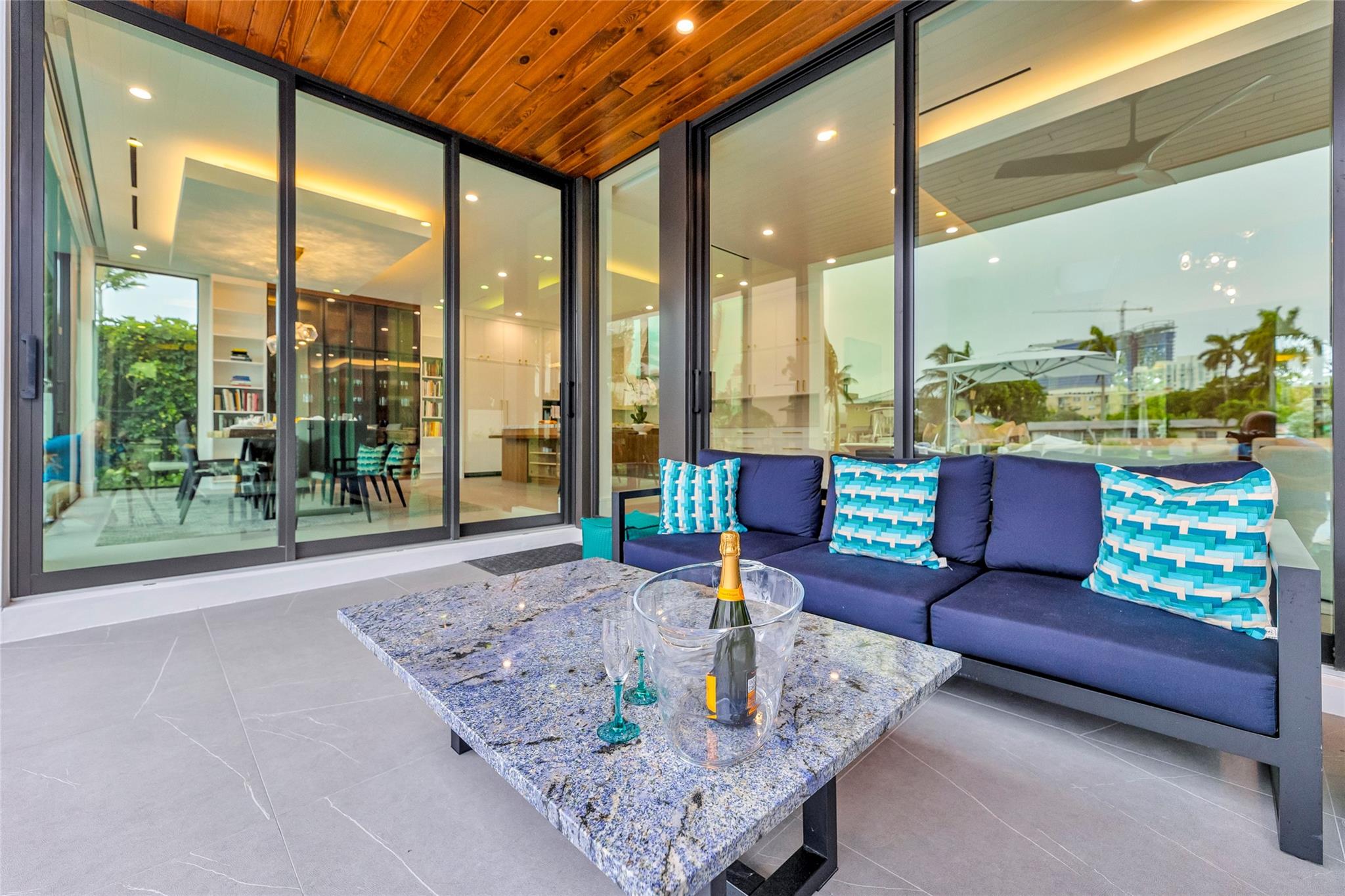Lauderdale Harbors Sec A - Residential Lease
