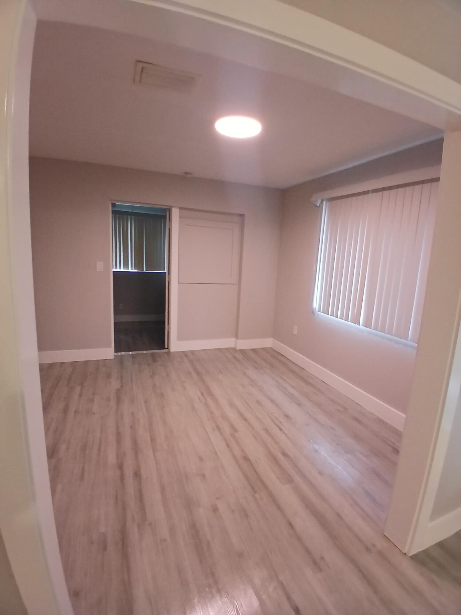 ARCH CREEK ESTS - Residential Lease