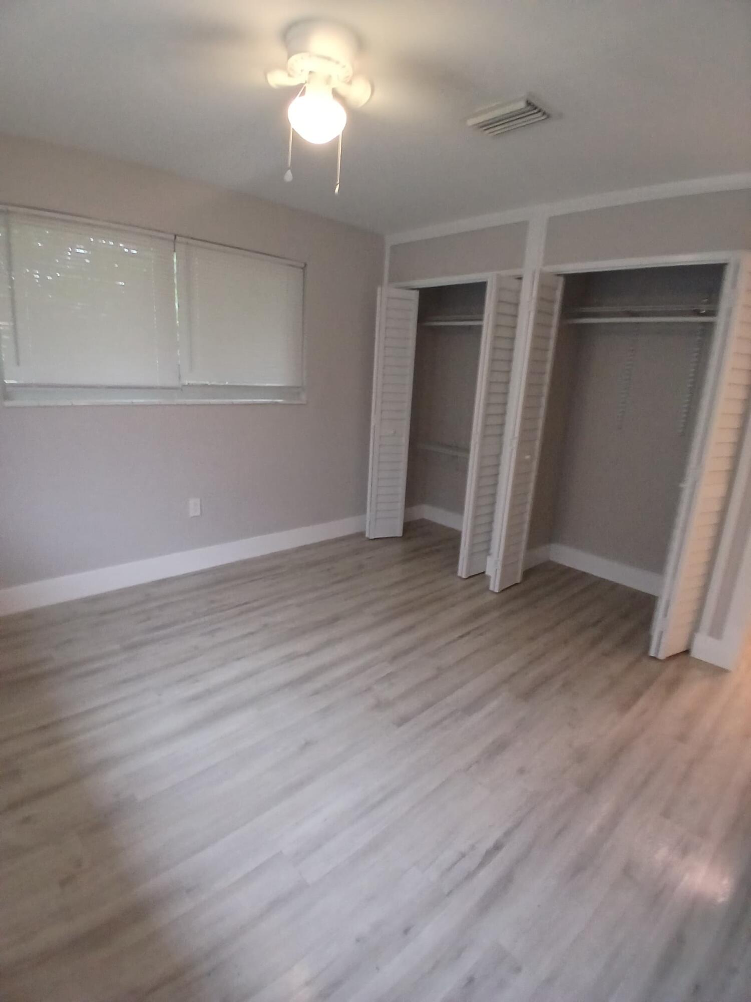 ARCH CREEK ESTS - Residential Lease