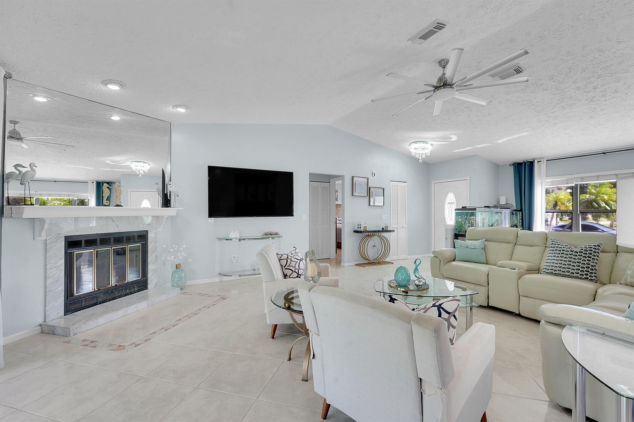 PORT ST LUCIE SECTION 13 - Residential