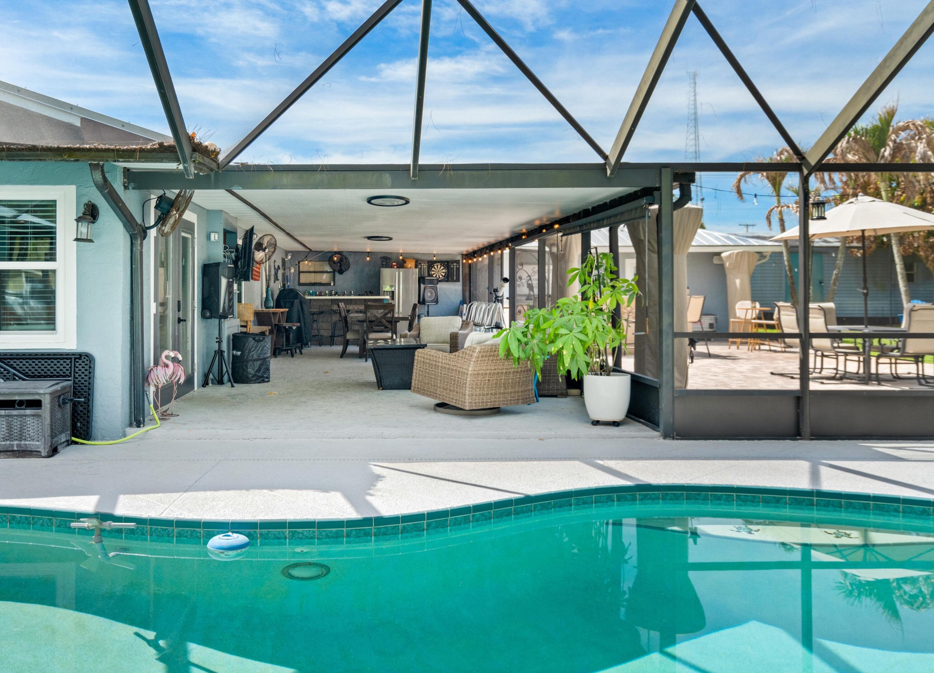 THE WOODLANDS - Residential