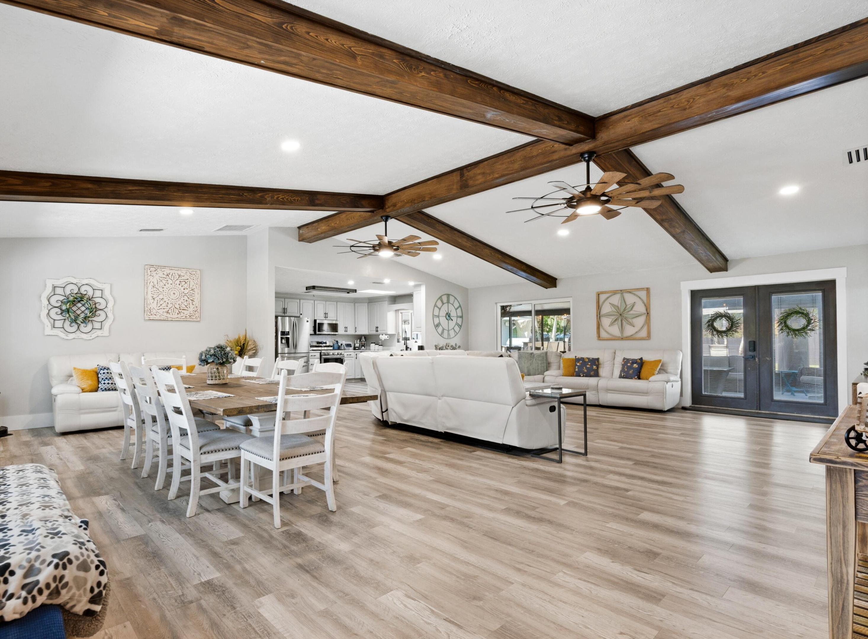 THE WOODLANDS - Residential