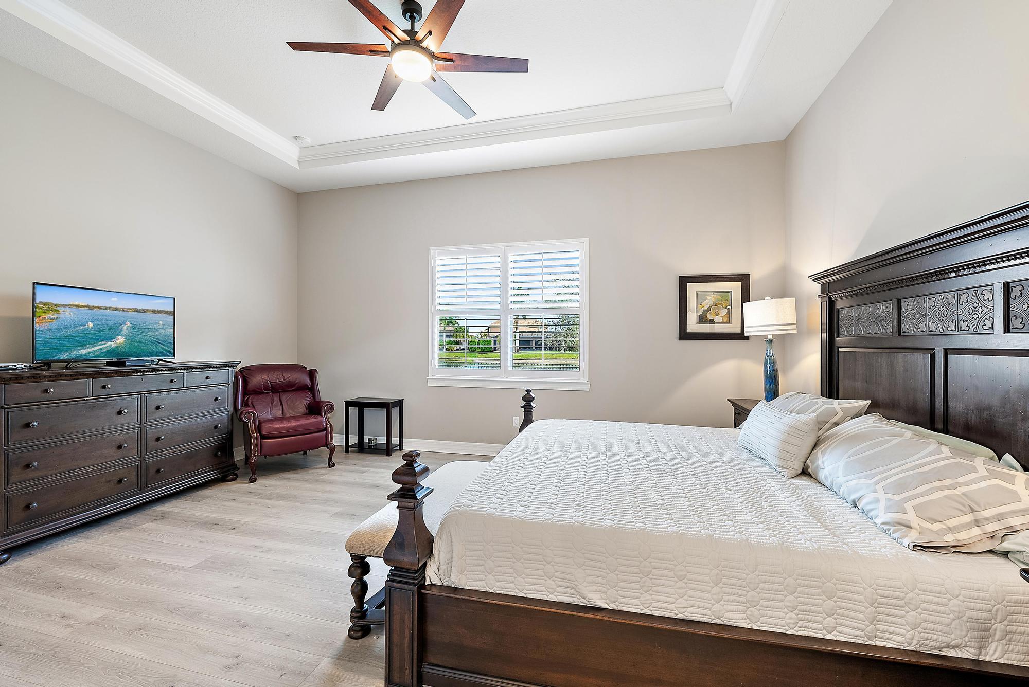 SONOMA ISLES - Residential