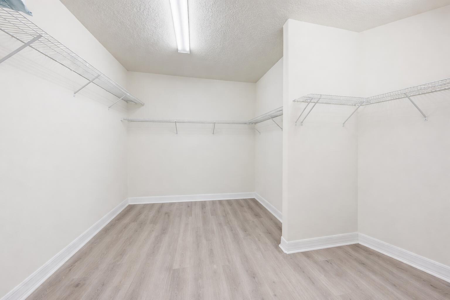 SONOMA ISLES - Residential