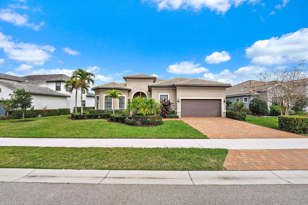 Photo of 214 Blanca Isles Lane, Jupiter, FL 33478 (MLS # R11165502)