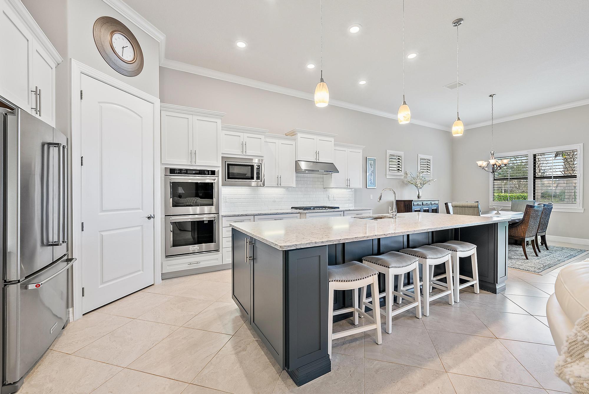 SONOMA ISLES - Residential