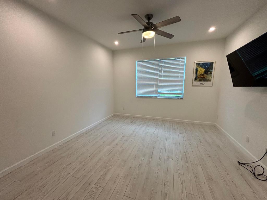 Pointe of Woods - Residential Lease