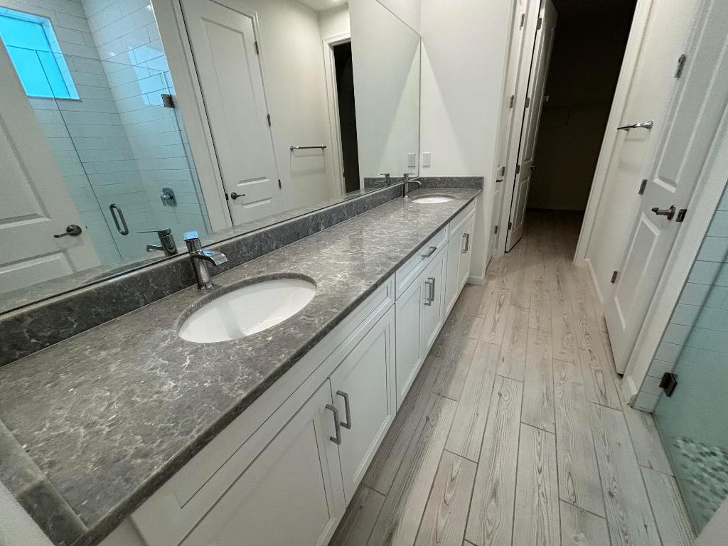 Pointe of Woods - Residential Lease