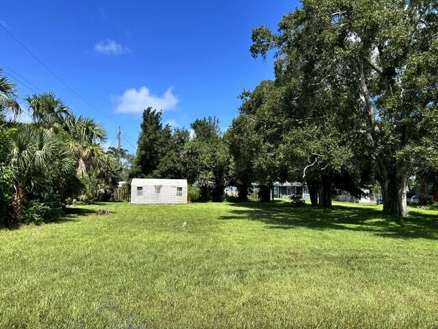 View photos, virtual tours, details... 0 11TH Street