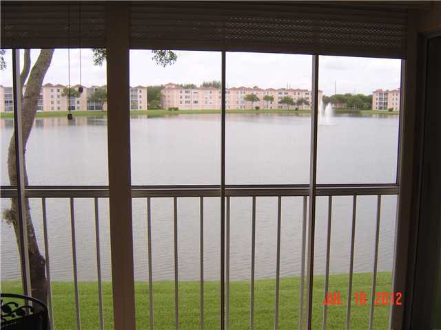 HUNTINGTON POINTE - Residential Lease