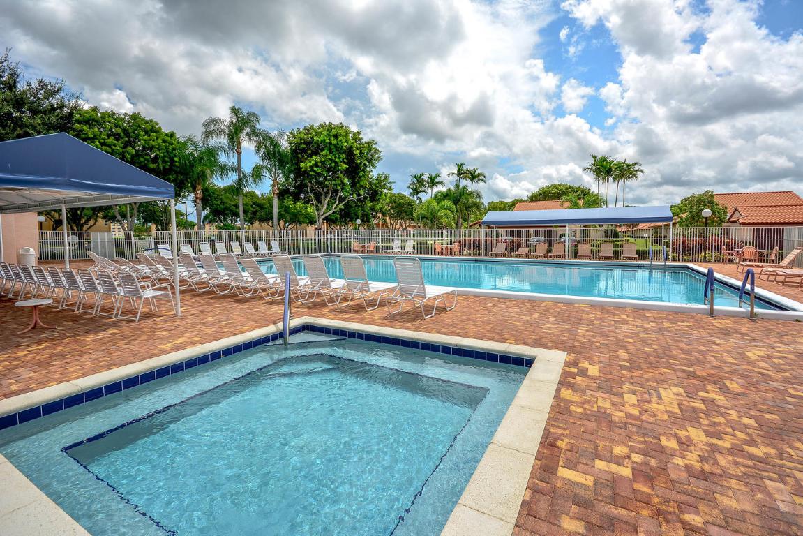 HUNTINGTON POINTE - Residential Lease