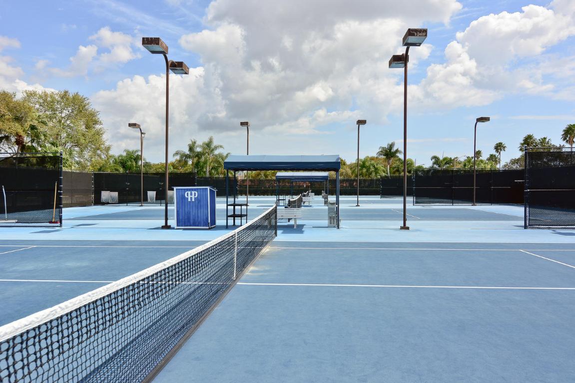 HUNTINGTON POINTE - Residential Lease