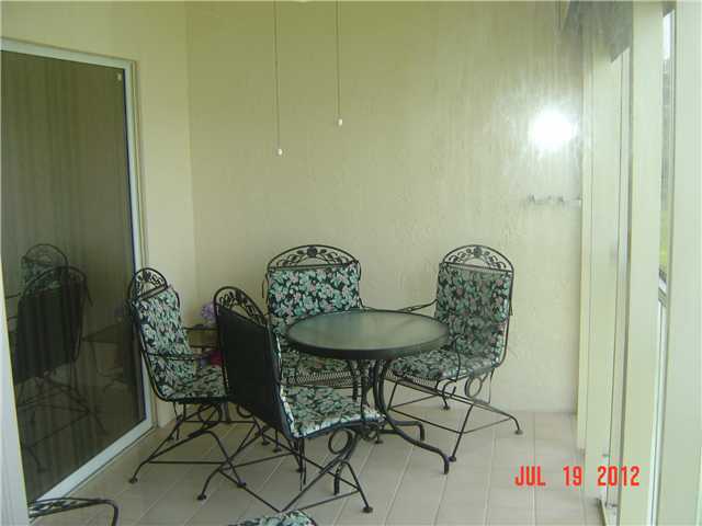 HUNTINGTON POINTE - Residential Lease