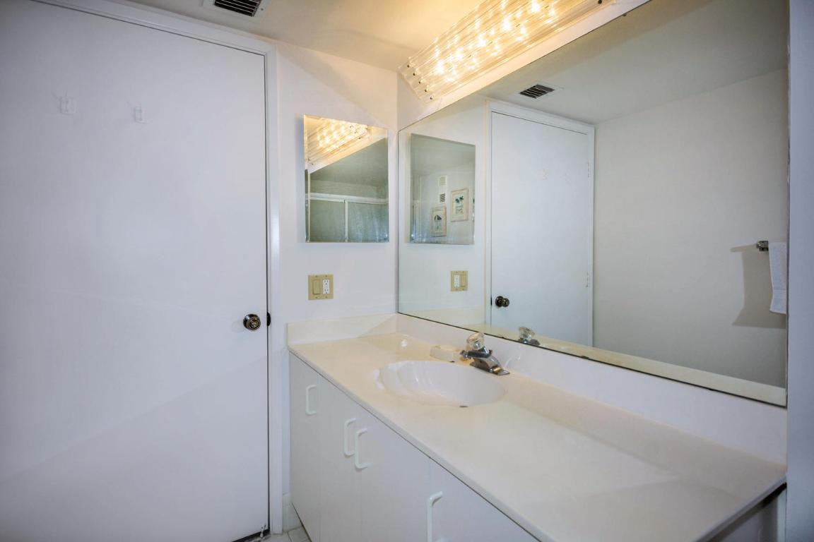 HUNTINGTON POINTE - Residential Lease