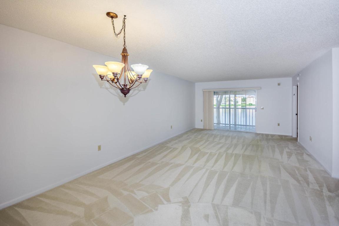 HUNTINGTON POINTE - Residential Lease