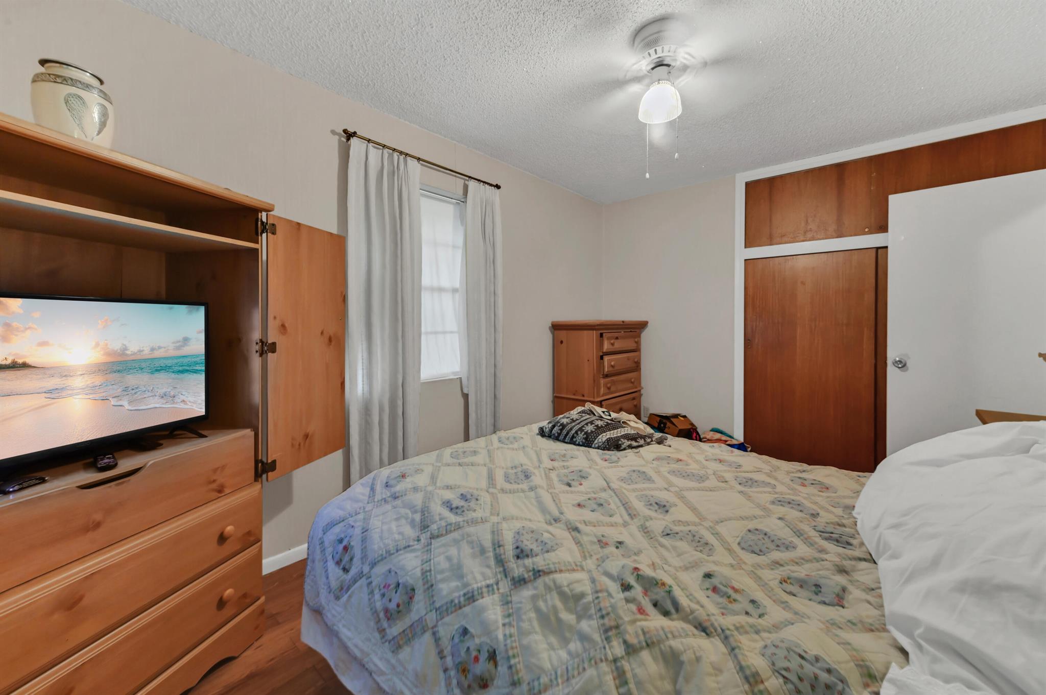 GOLFVIEW HEIGHTS - Residential