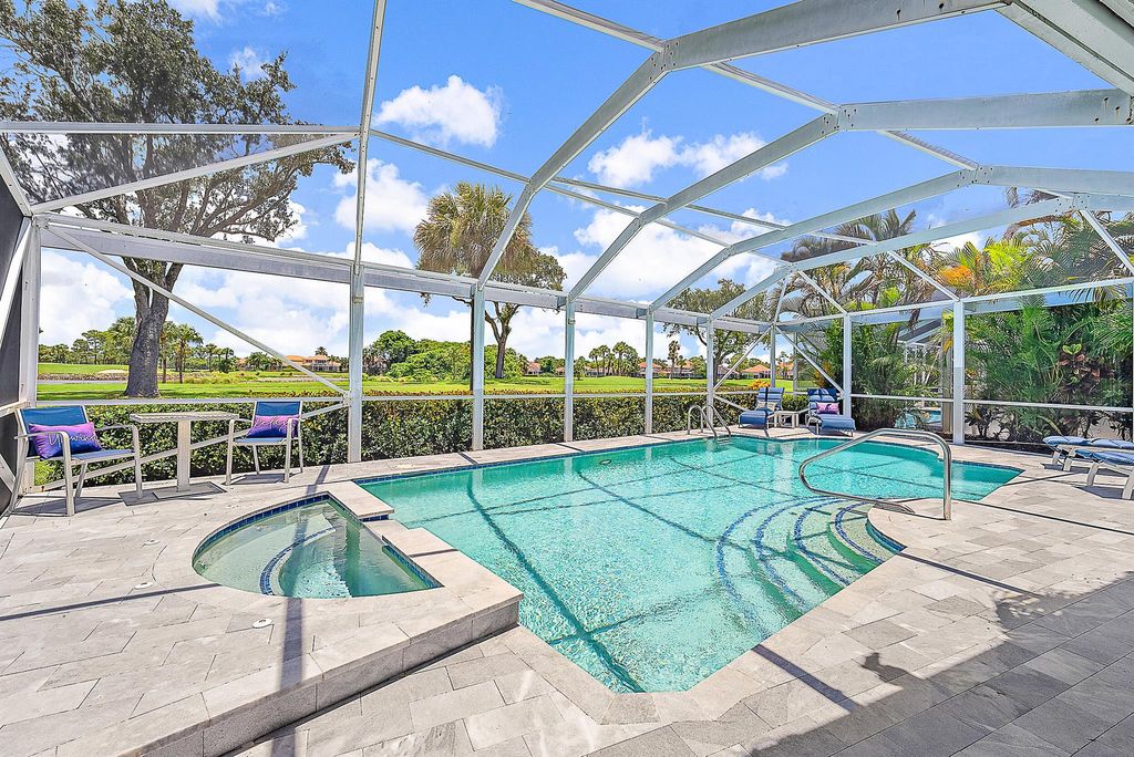 Photo of 313 Eagleton Golf Drive, Palm Beach Gardens, FL 33418 (MLS # R11100599)