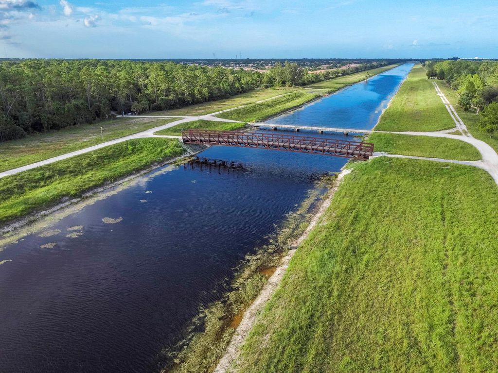 Photo of 0 169th Place N, Palm Beach Gardens, FL 33418 (MLS # R10815258)