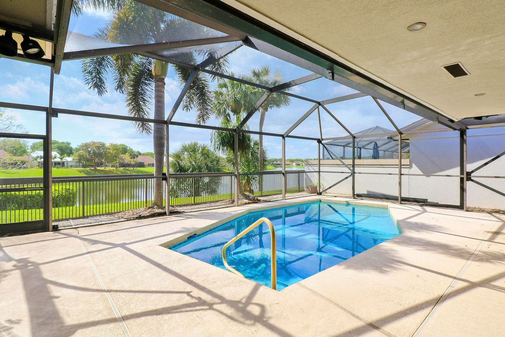 Photo of 183 Ocean Pines Terrace, Jupiter, FL 33477 (MLS # R10971982)