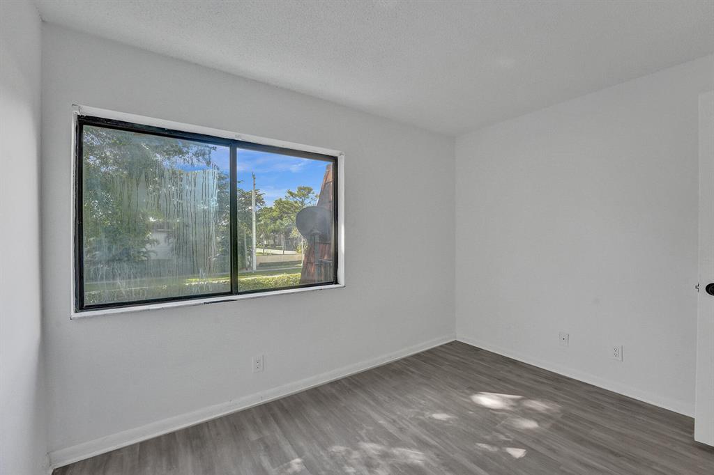 PINES 2 - Residential