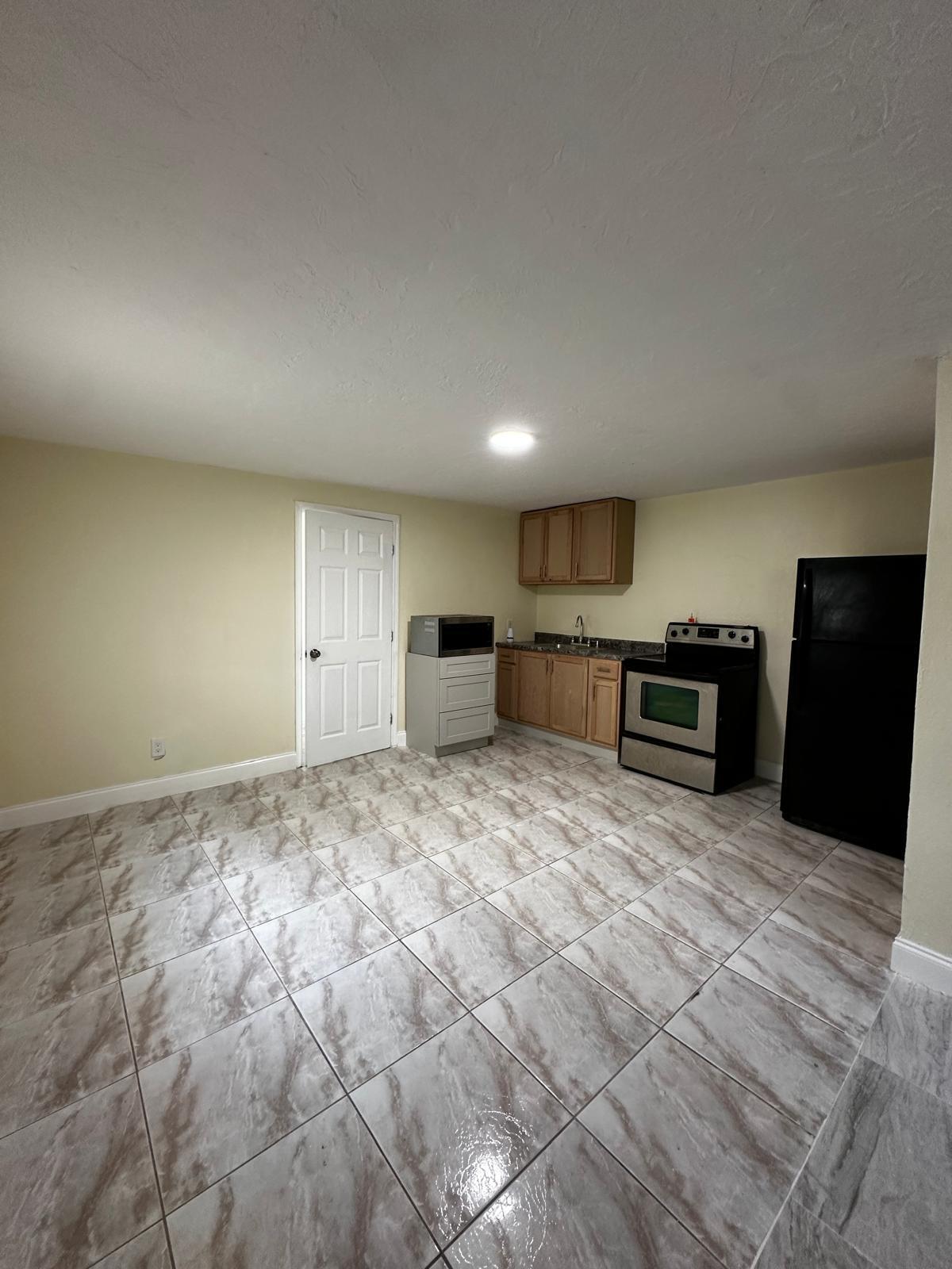 BOYNTON HILLS - Residential