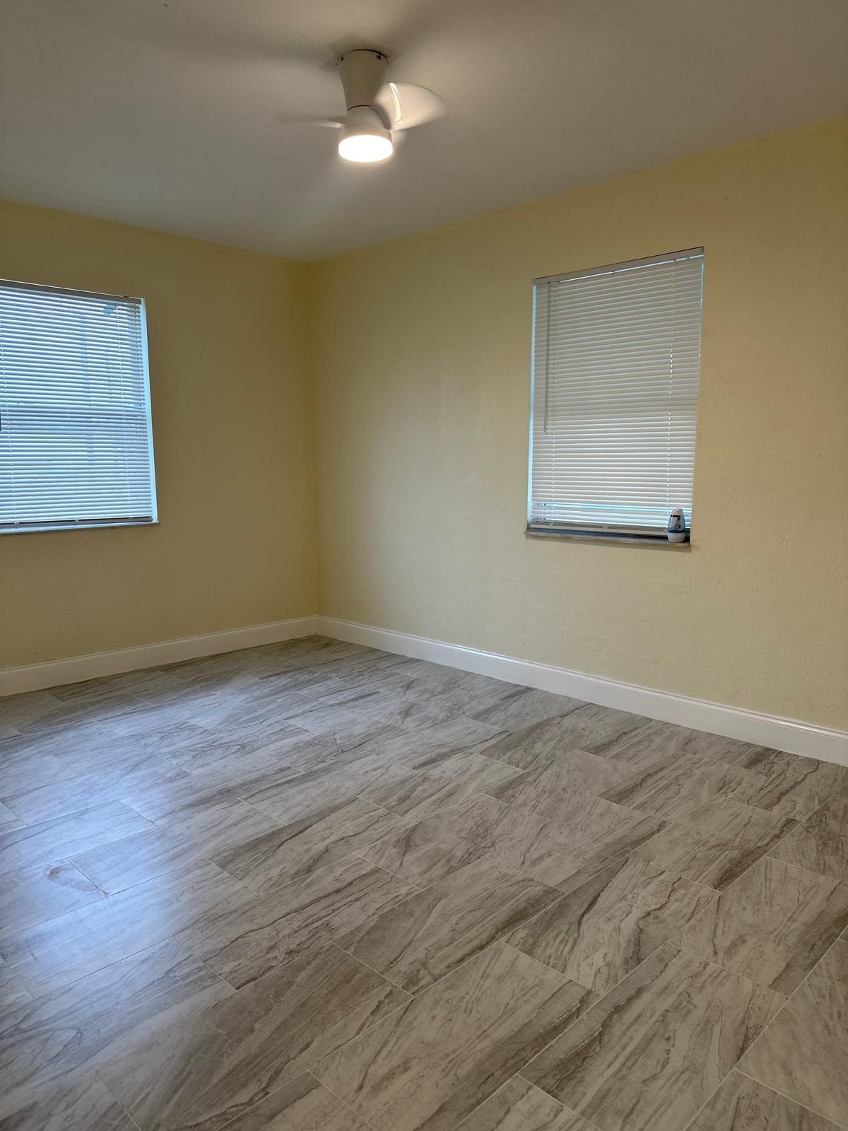 BOYNTON HILLS - Residential