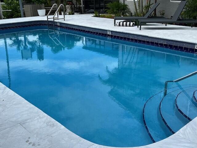 Photo of 643 Kensington Place #643, Wilton Manors, FL 33305 (MLS # B26078233)