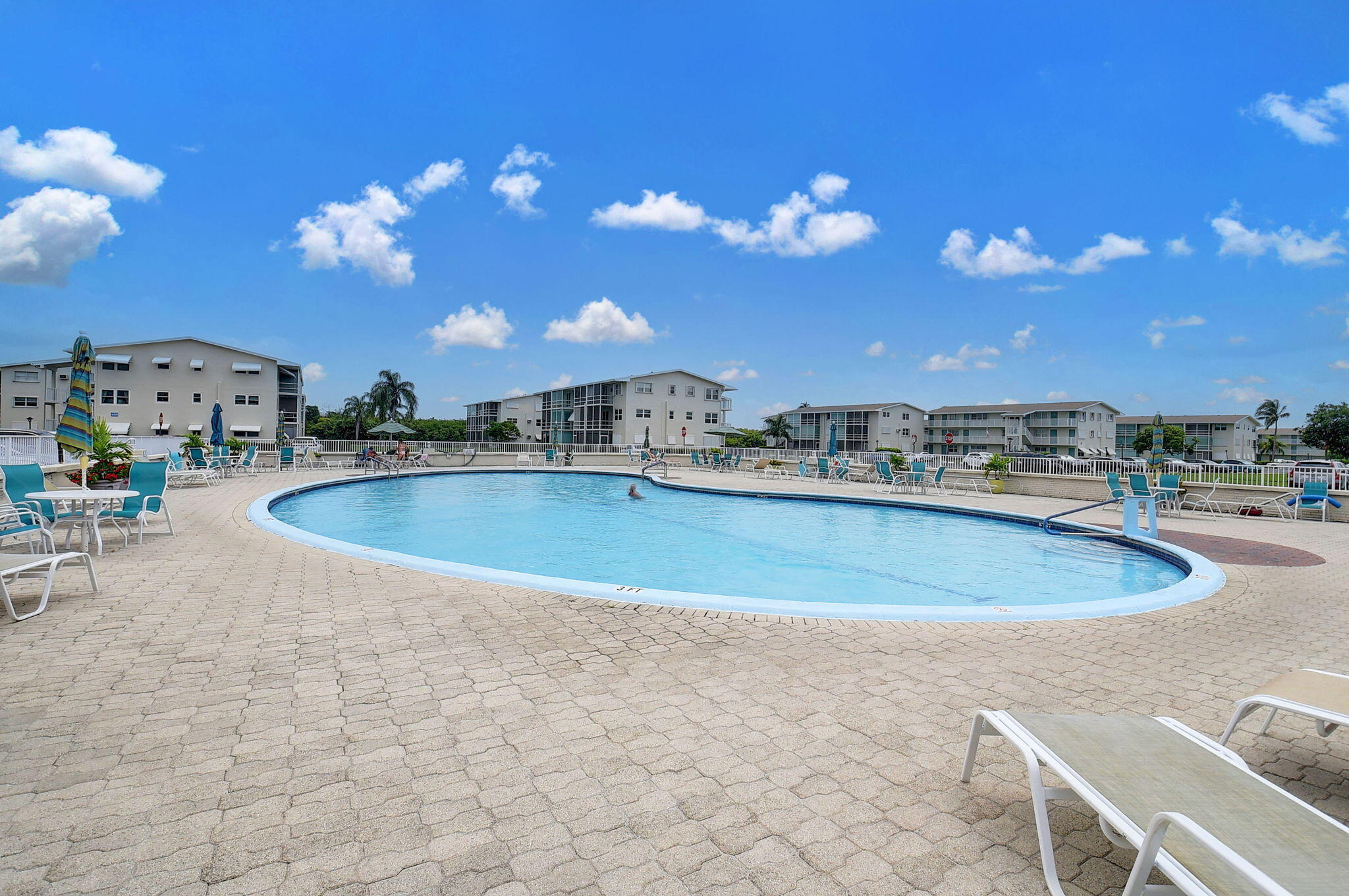 STERLING VILLAGE 170 CONDO - Residential
