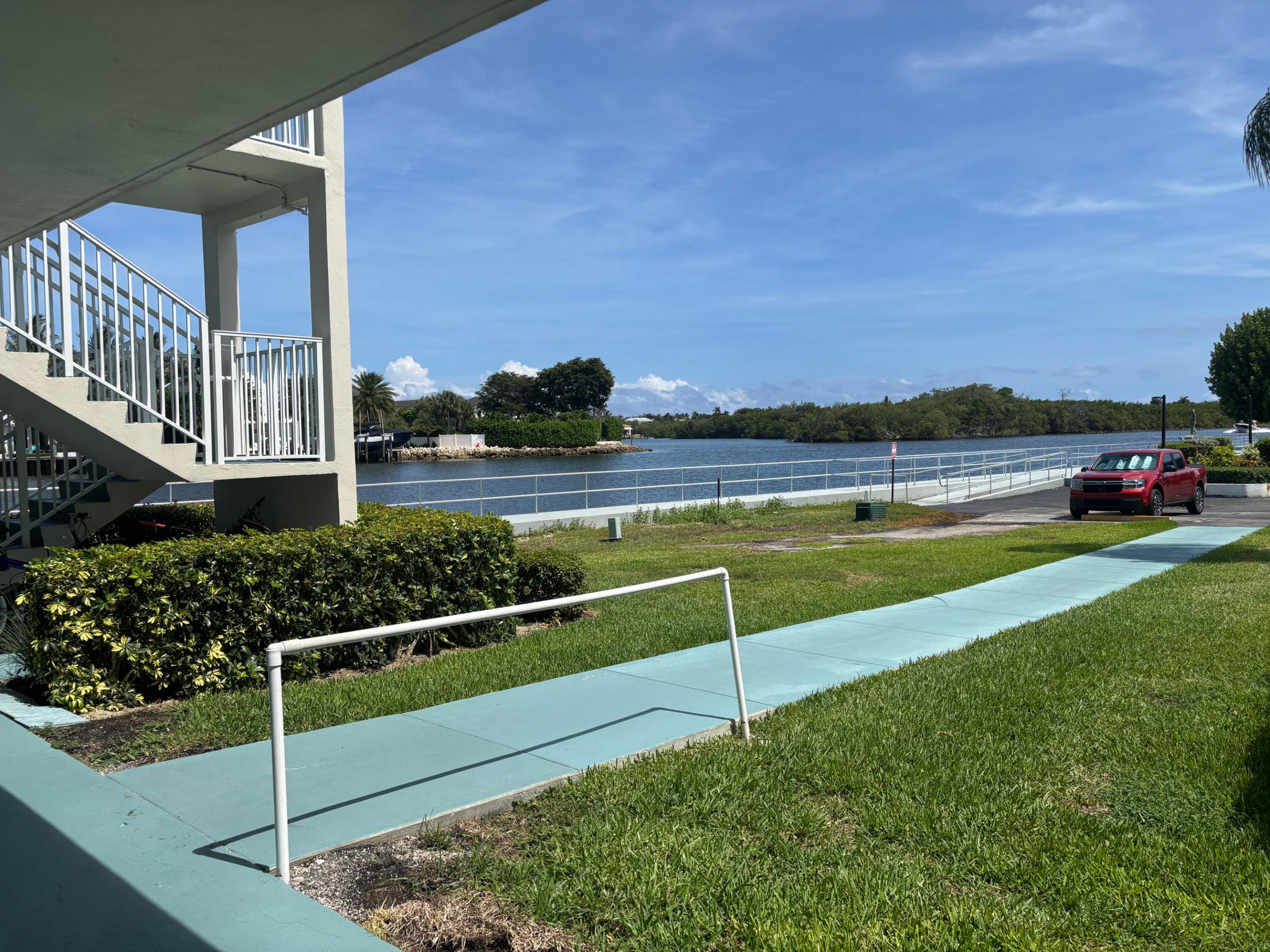 STERLING VILLAGE 170 CONDO - Residential